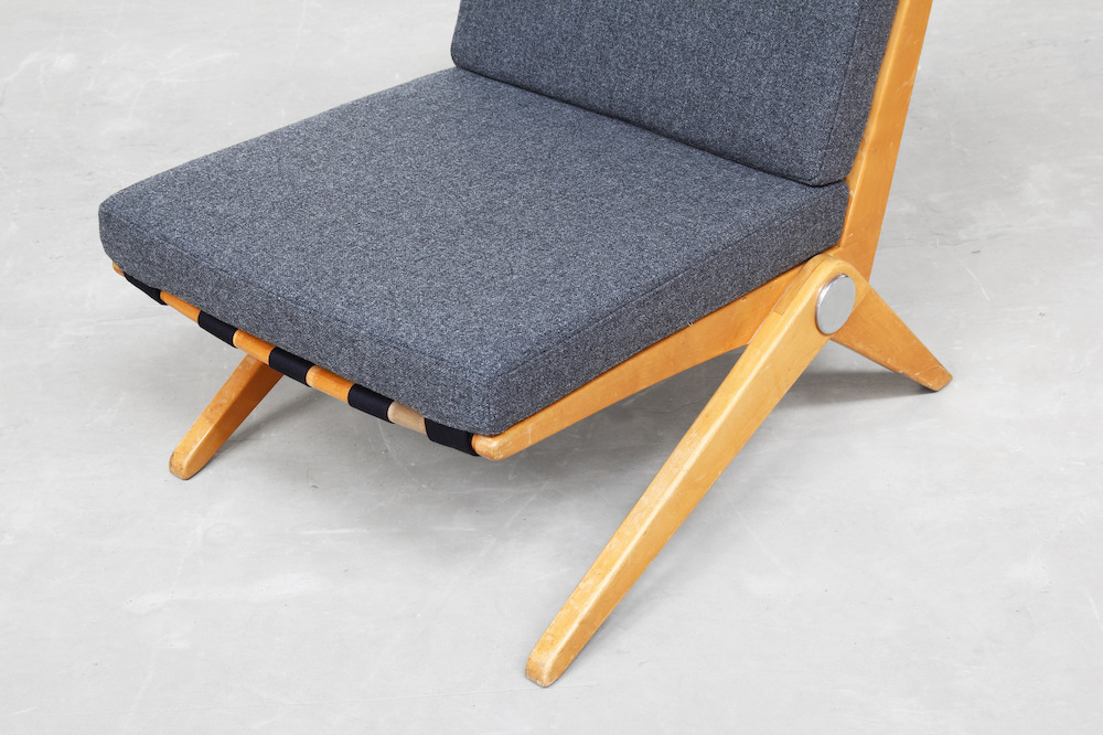 Pierre Jeanneret for Knoll International